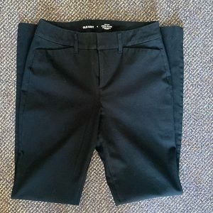 Black pixie pant trousers. Size 4
